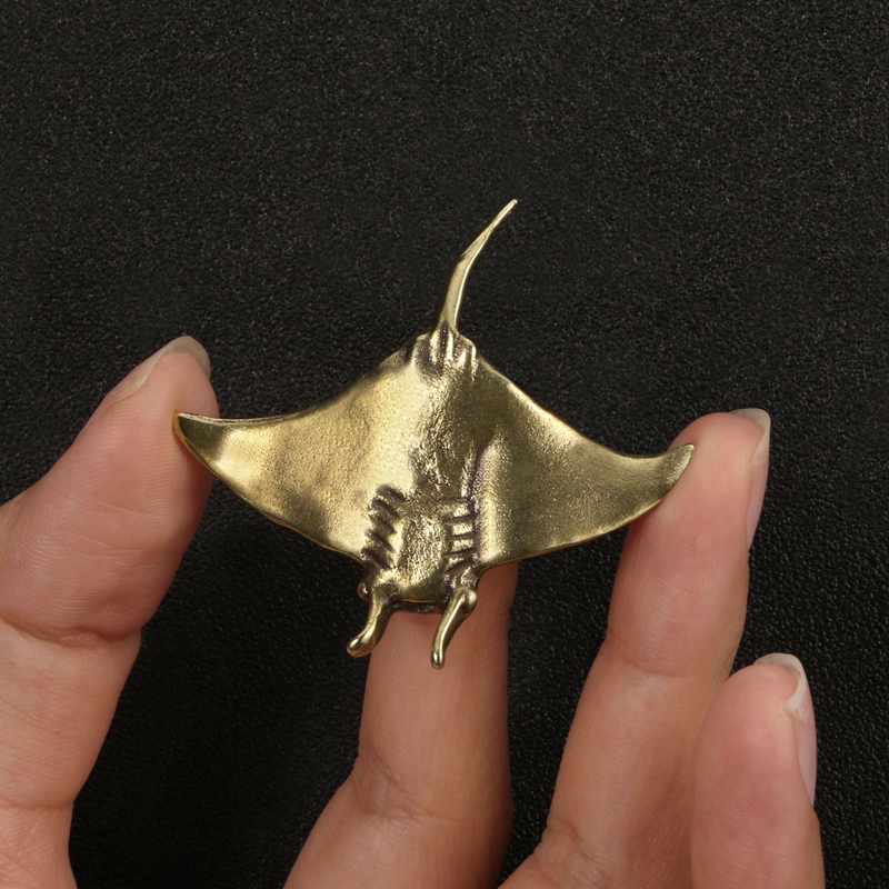 レトロ真鍮海悪魔魚観察魚海の動物モデル金魚鉢装飾アクションフ - Kids Educational Watch のレビューと価格