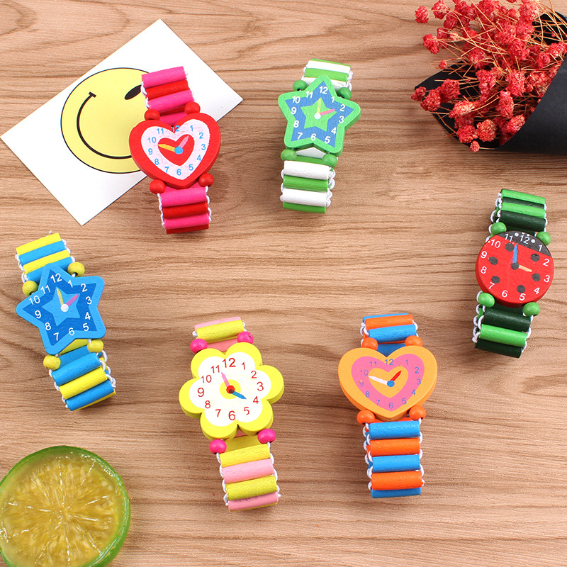 木製腕時計,3個ピース/ロットバッチ,漫画のキャラクター,手 - Kids Educational Watch のレビューと価格