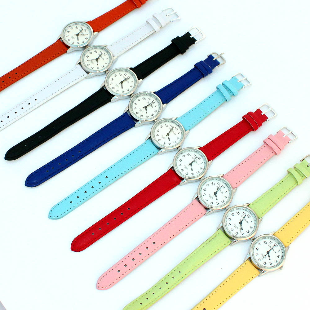 Chaoyada 子供用腕時計ガールレザーストラップ学習時間 - Kids Educational Watch のレビューと価格